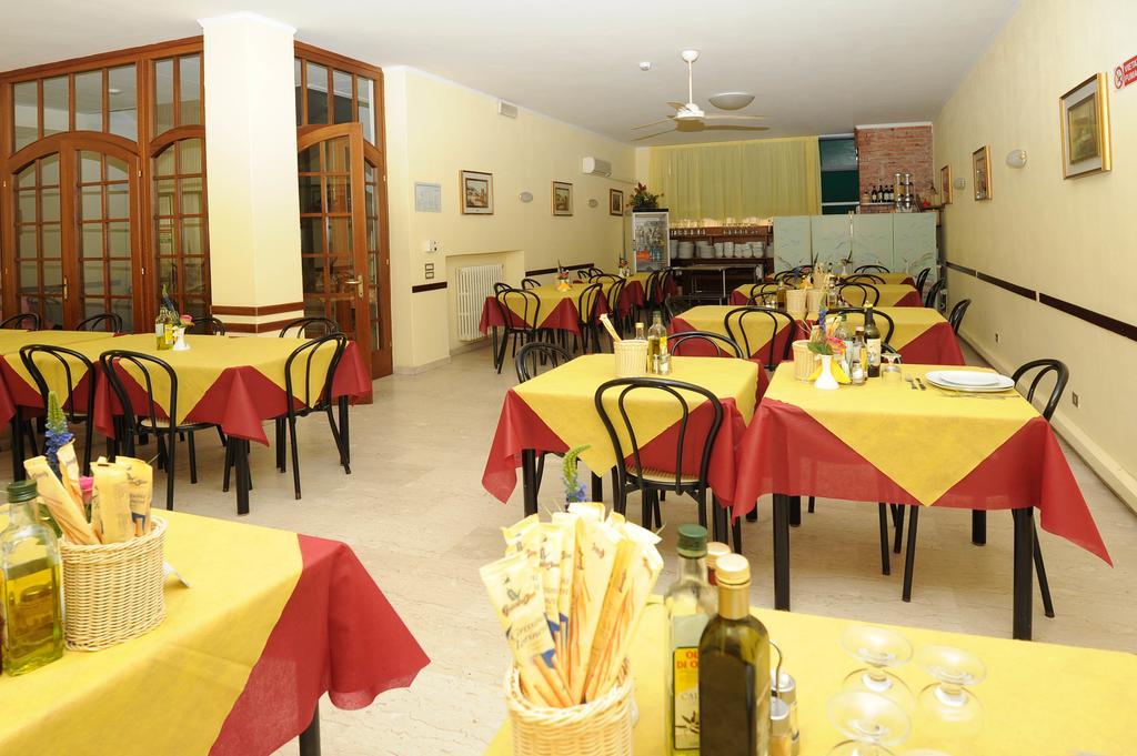 Hotel Marina Montecatini Terme Exterior foto